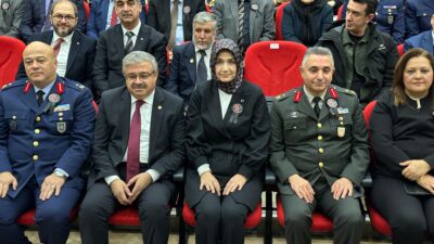 Afyonkarahisar’da Gazi Mustafa Kemal Atatürk, ebediyete irtihalinin 87’nci yılında düzenlenen