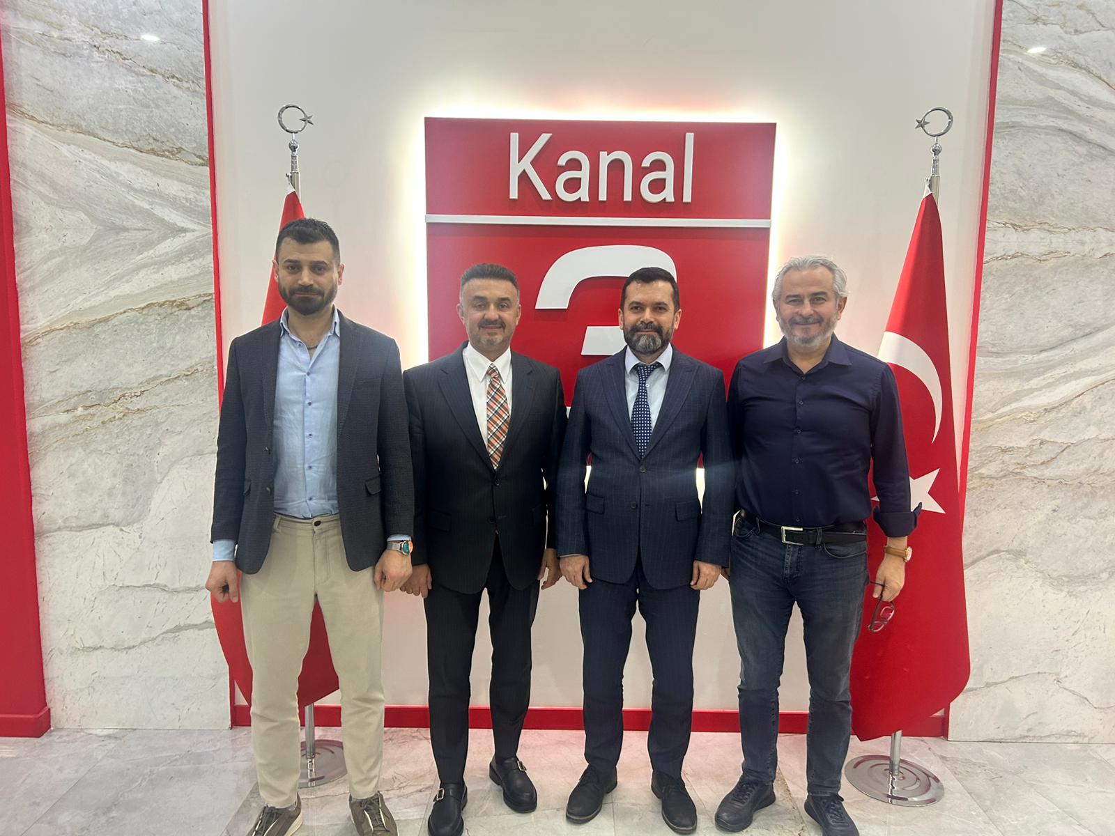 Haberler.com kurucusu Ekrem Teymur ile İş Geliştirme Sorumlusu Bilal Teymur,