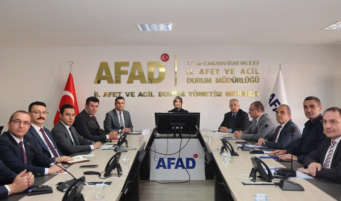 Afyonkarahisar Valisi Doç. Dr. Kübra Güran Yiğitbaşı başkanlığında, AFAD İl