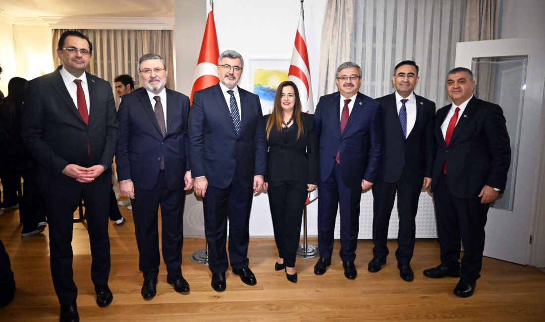 AK Parti Afyonkarahisar Milletvekilleri İbrahim Yurdunuseven, Ali Özkaya ve Hasan