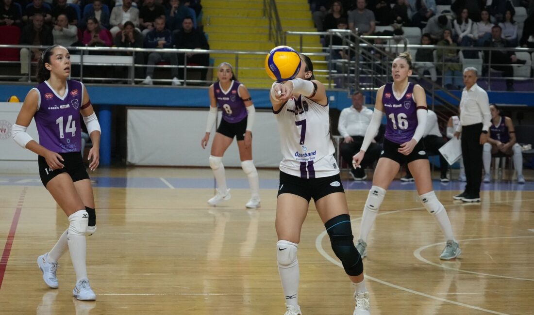 TVF Arabica Coffee House Kadınlar Voleybol 1. Ligi’nde mücadele eden