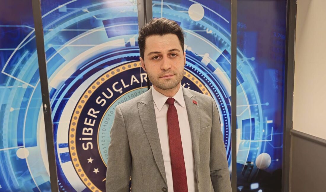 Afyonkarahisar Siber Suçlarla Mücadele Şube Müdürü Hilmi Erdoğan, “Vatandaşlarımız, yalnızca