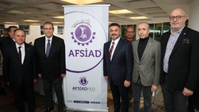 Antalya TSO Atatürk Konferans Salonu’nda gerçekleştirilen programa; AK Parti Afyonkarahisar