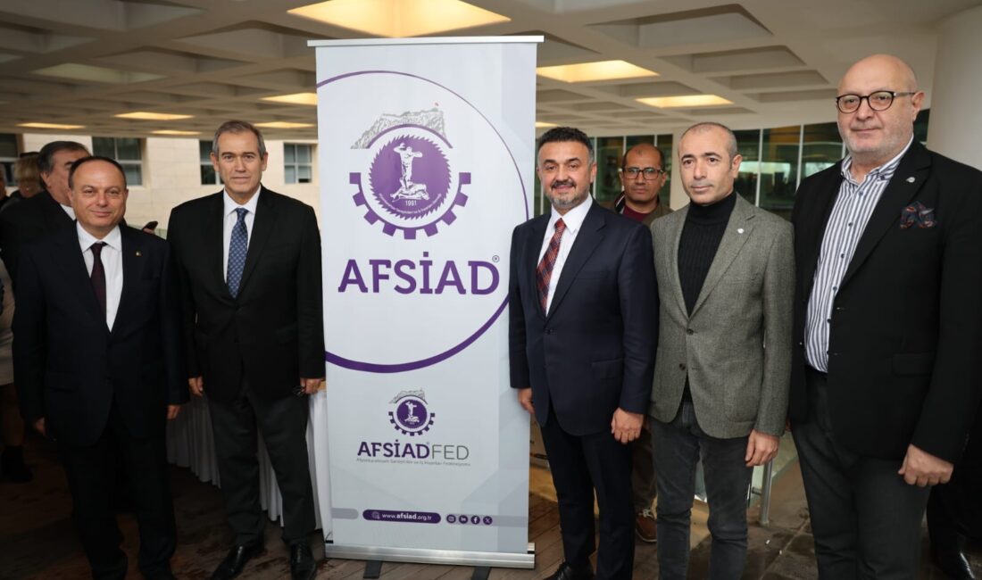 Afyonlu Antalyalılar Yardımlaşma Derneği Başkanı İsmail Hakkı Çelik’in ev sahipliğinde;