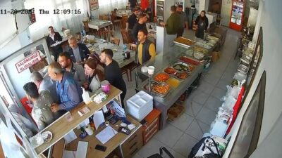 Osmaniye’nin Bahçe ilçesinde meydana gelen 4.4 büyüklüğündeki deprem, bir lokantada