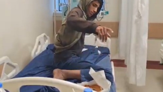 Diyarbakır’da başıboş köpeklerin saldırısına uğrayan ve kuduz teşhisi konulan 17