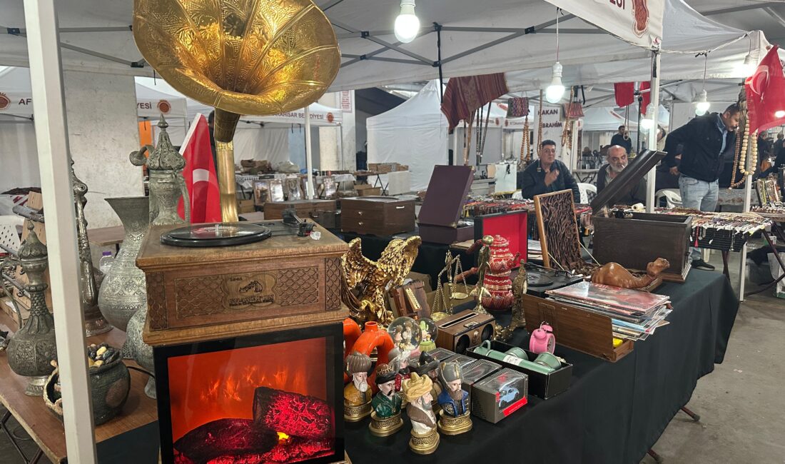 Karahisar Antika Sevenler Derneği, Afyonkarahisar’da bir ilke imza atarak şehrin