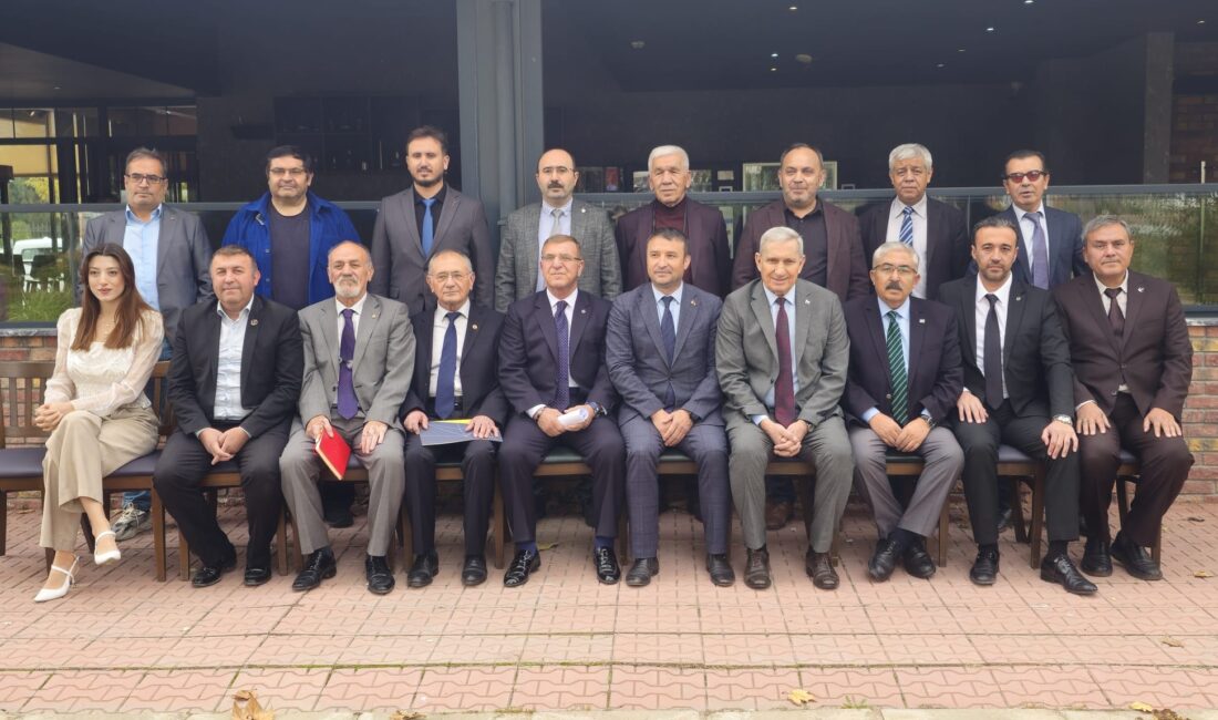 Afyonkarahisar’daki siyasi parti il başkanları, Anadolu Basın Birliği tarafından yürütülen