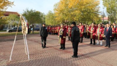Türkiye Cumhuriyeti’nin kurucusu, büyük önder Gazi Mustafa Kemal Atatürk, ebediyete
