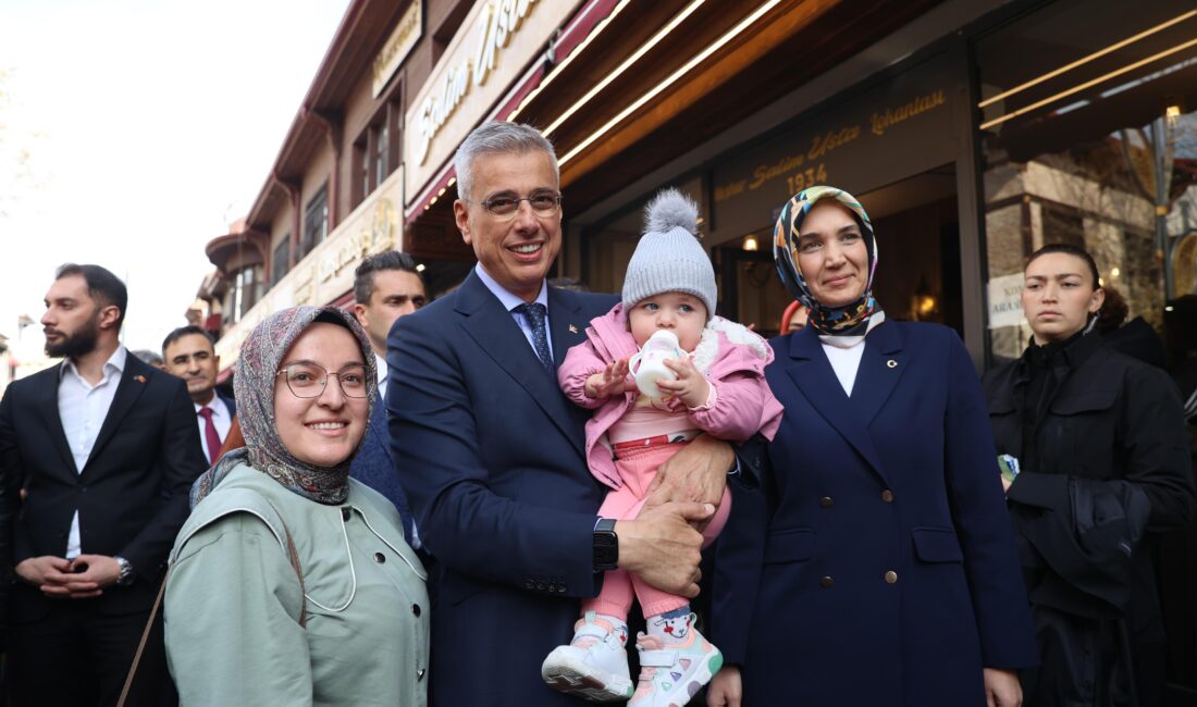 Sağlık Bakanı Prof. Dr. Kemal Memişoğlu, bir dizi ziyaret ve