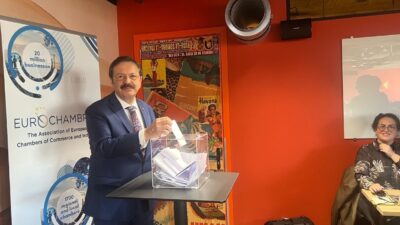 Türkiye Odalar ve Borsalar Birliği (TOBB) Başkanı Rifat Hisarcıklıoğlu, Avrupa