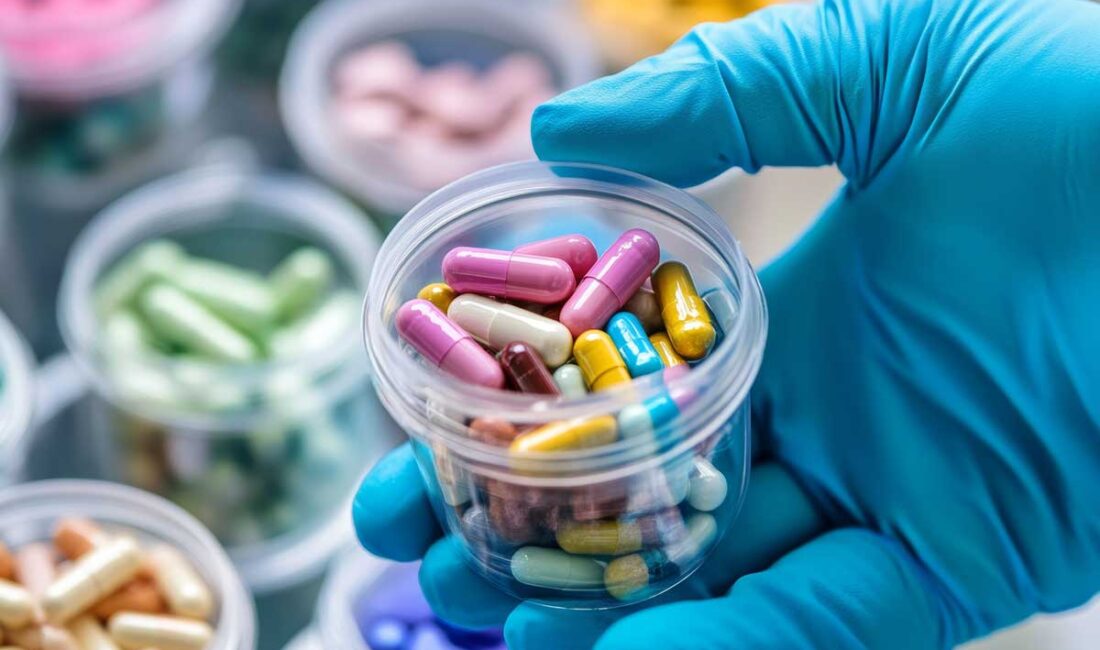 AFSÜ Tıp Fakültesi Enfeksiyon Hastalıkları Ana Bilim Dalı Başkanı Prof.