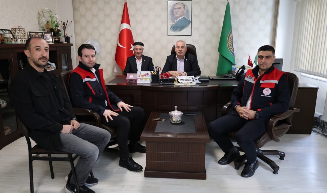 Afyonkarahisar'da Çiftçi Kayıt Sistemi (ÇKS) kayıtlarının eksiksiz ve sorunsuz devam