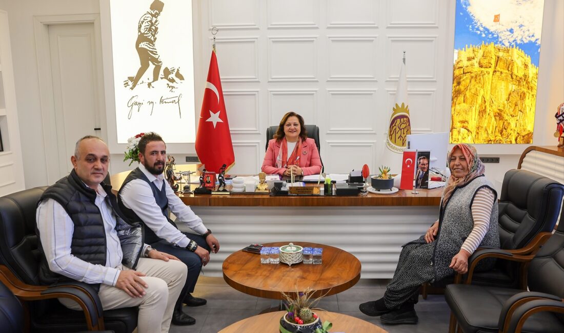 Afyonkarahisar Belediye Başkanı Burcu Köksal, doğayla iç içe üretken yaşam