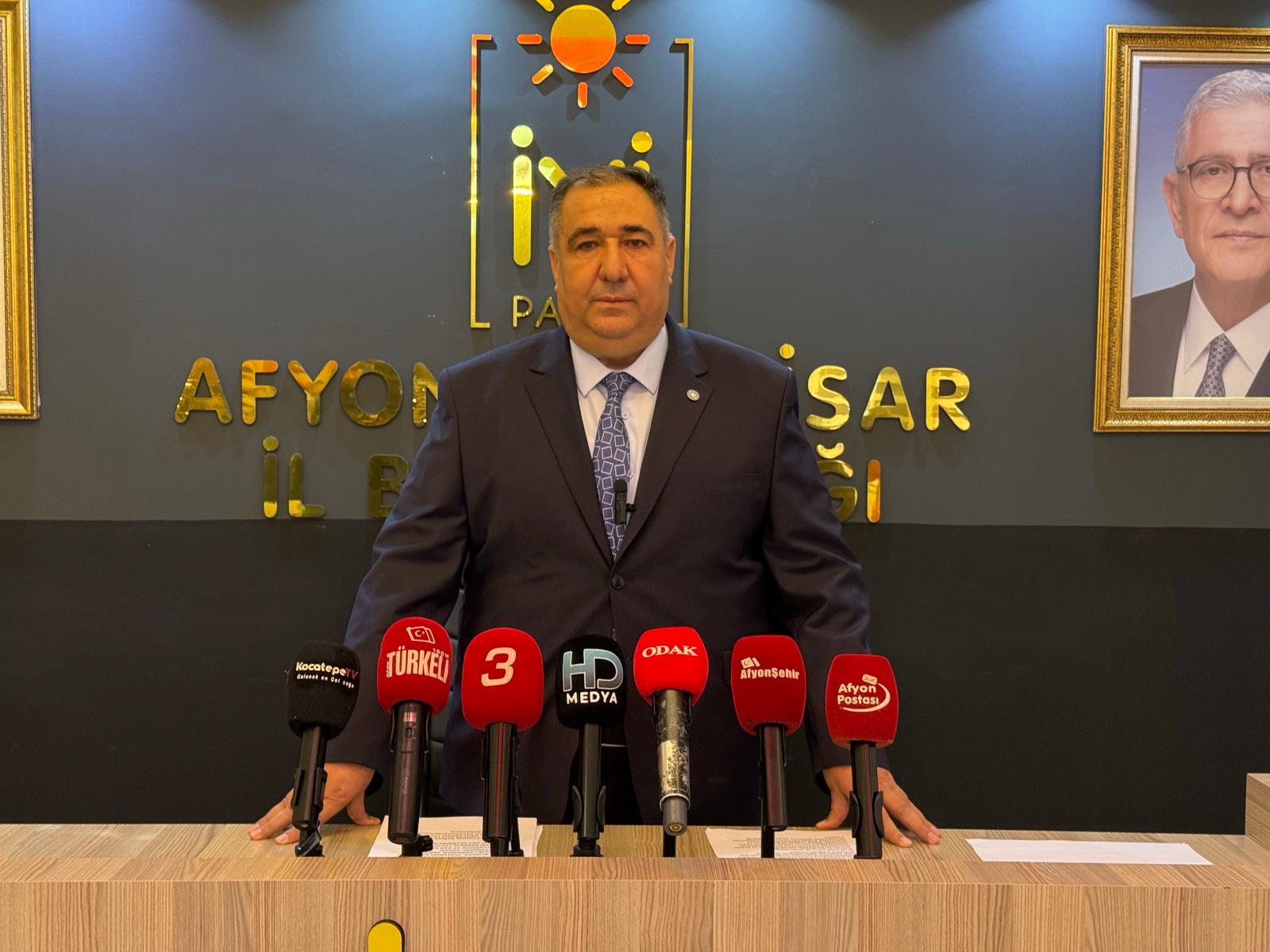 İYİ Parti Afyonkarahisar İl Başkanı Muhammet Mısırlıoğlu: Gıda zehirlenmelerinin, toplu