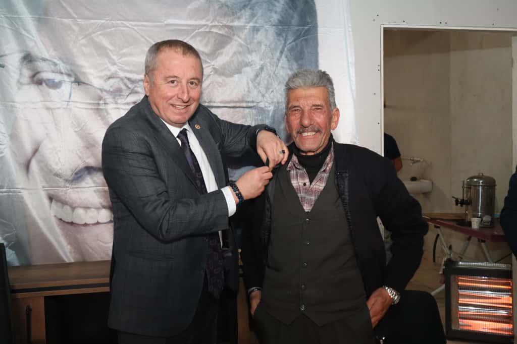 İYİ Parti Afyonkarahisar 4. Olağan İl Kongresi öncesi saha çalışmalarını