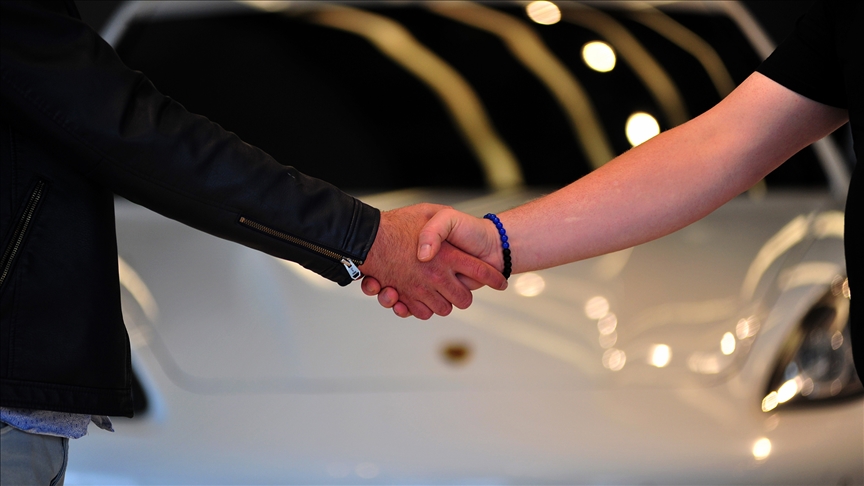 Tüketici dernekleri, sıfır araç alımlarında bazı bayilerle "ortak çalıştıklarını" öne