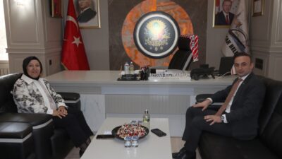 İscehisar Kaymakamlığı görevine atanan Kaymakam Enis Akdağoğlu, İscehisar Belediye Başkanı