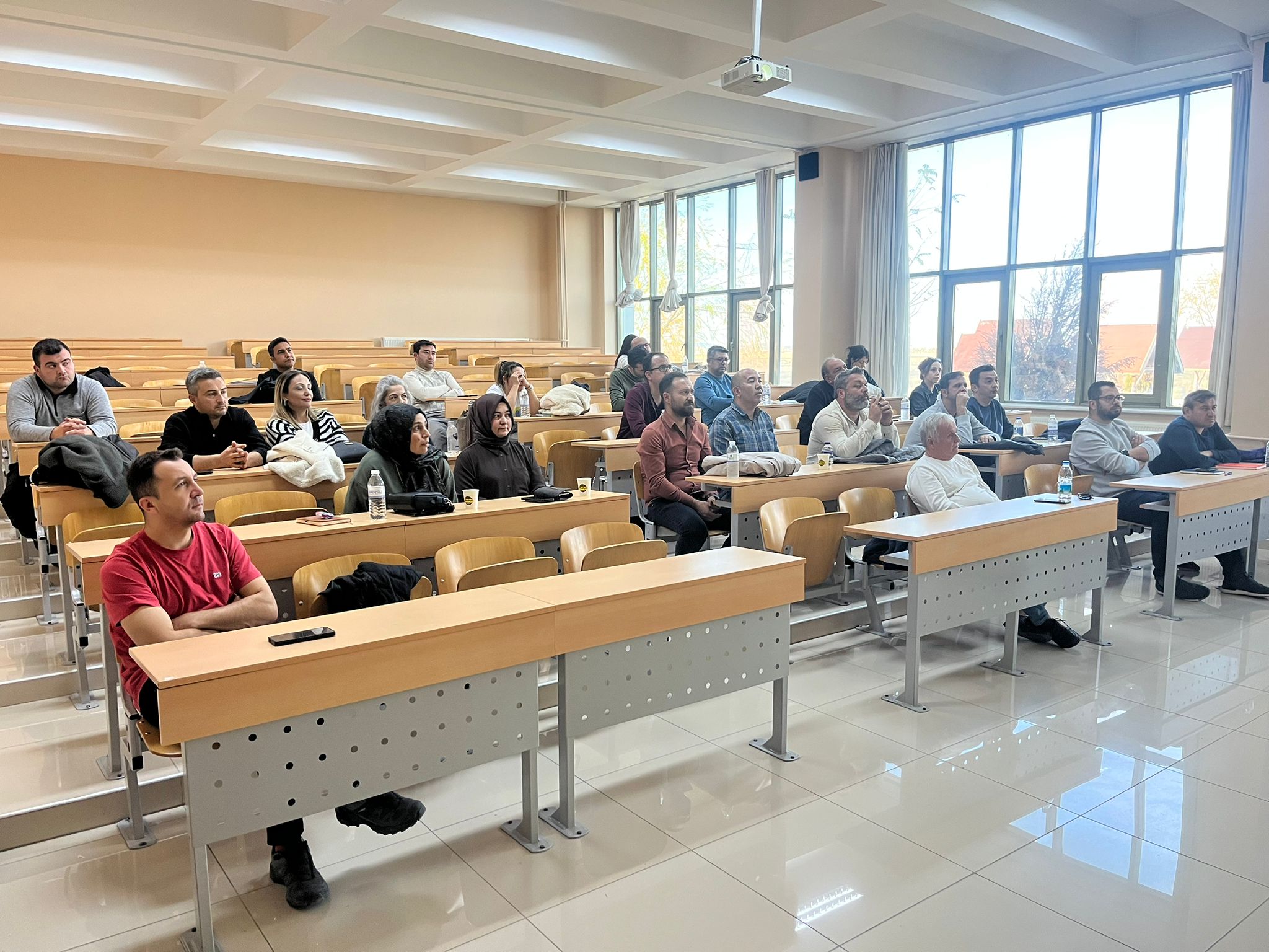 Afyon Kocatepe Üniversitesi (AKÜ) Sürekli Eğitim Uygulama ve Araştırma Merkezi