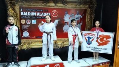 Denizli’de düzenlenen Uluslararası Haldun Alagaş Karate Turnuvası’nda 2016 doğumlu Afyonkarahisarlı