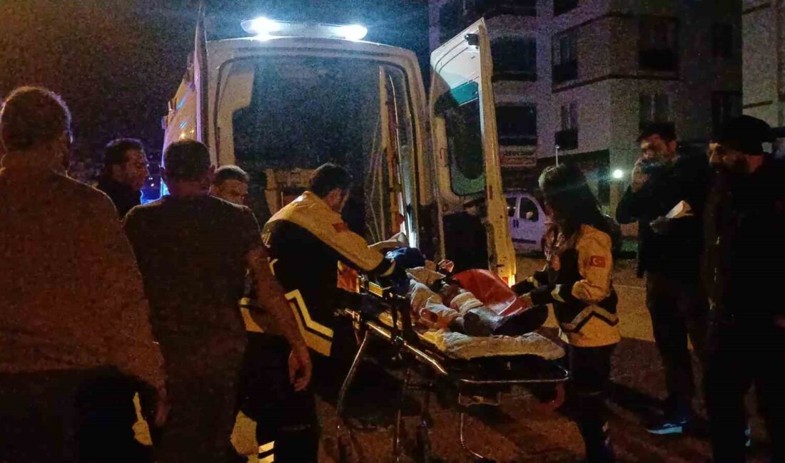 Silahla bacağından vurulan 25 yaşındaki genç, bina boşluğuna kaçarak canını