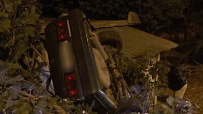 Mersin-Antalya D-400 Karayolu'nun Silifke ilçesi Taşucu Mahallesi mevkisinde, Mahmut Besim