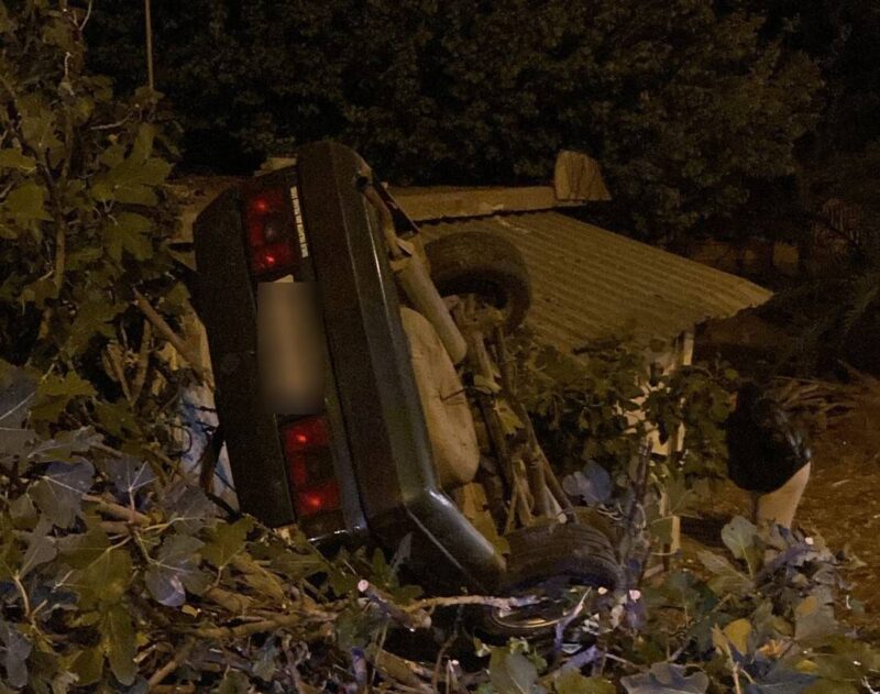 Mersin-Antalya D-400 Karayolu'nun Silifke ilçesi Taşucu Mahallesi mevkisinde, Mahmut Besim