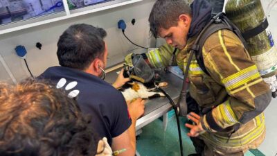 İzmir’de itfaiye ekipleri, Konak İskelesi yakınında beş gündür kayıp olan