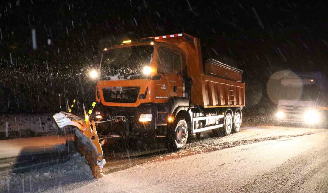 Erzincan’ın yüksek kesimlerde gece saatlerinde aralıklı kar yağışı etkili oldu.