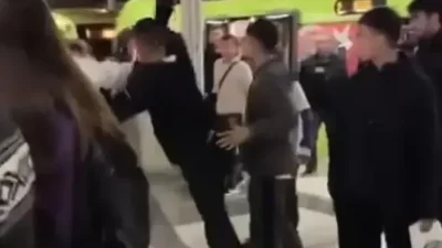 Bursa’da bir metro istasyonunda güvenlik görevlisi ile bir vatandaş arasında