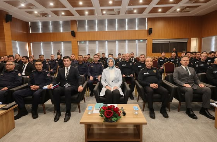 Toplantı İl Emniyet Müdürlüğü’nde düzenlendi