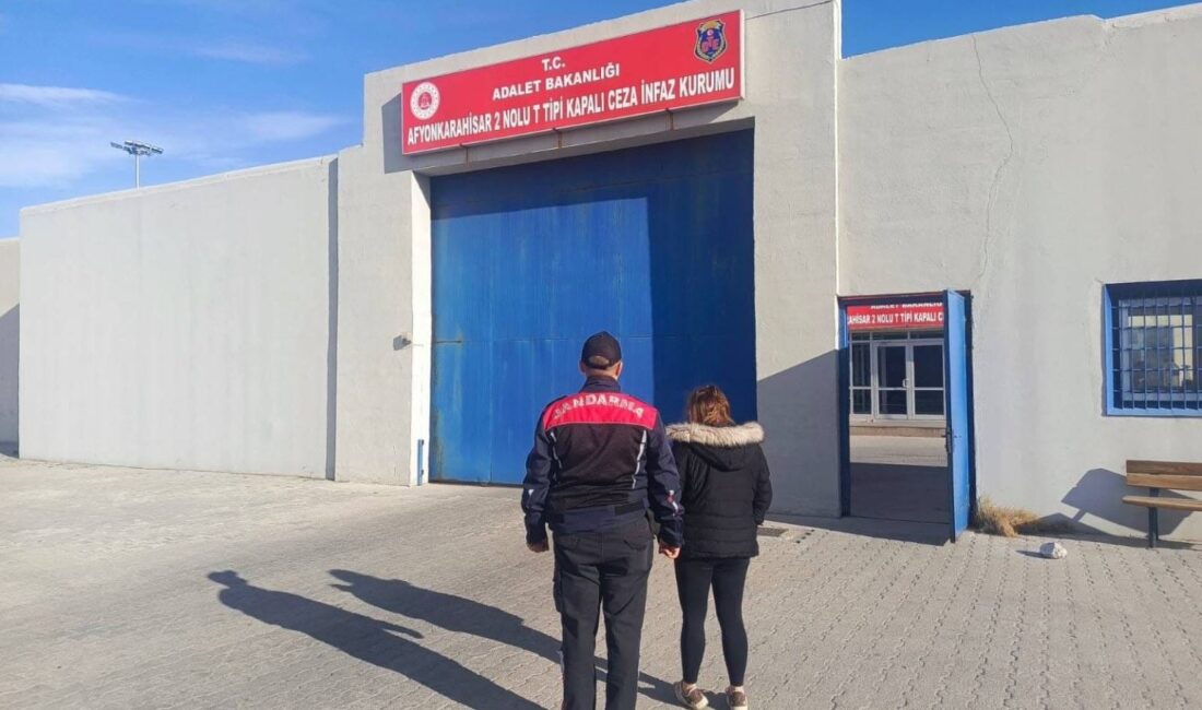 Edinilen bilgilere göre, Afyonkarahisar İl Jandarma Komutanlığı tarafından aranan şahısların