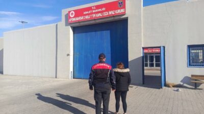 Edinilen bilgilere göre, Afyonkarahisar İl Jandarma Komutanlığı tarafından aranan şahısların