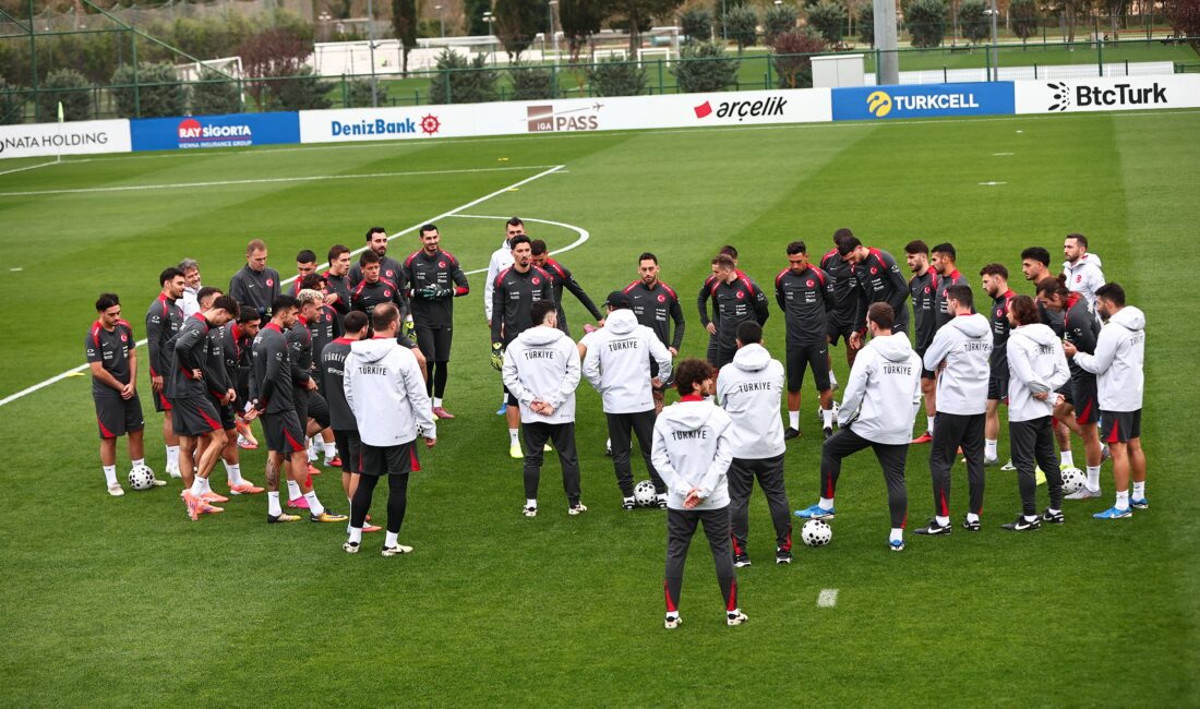 2026 Dünya Kupası Elemeleri E Grubu maçında 15 Kasım Cumartesi