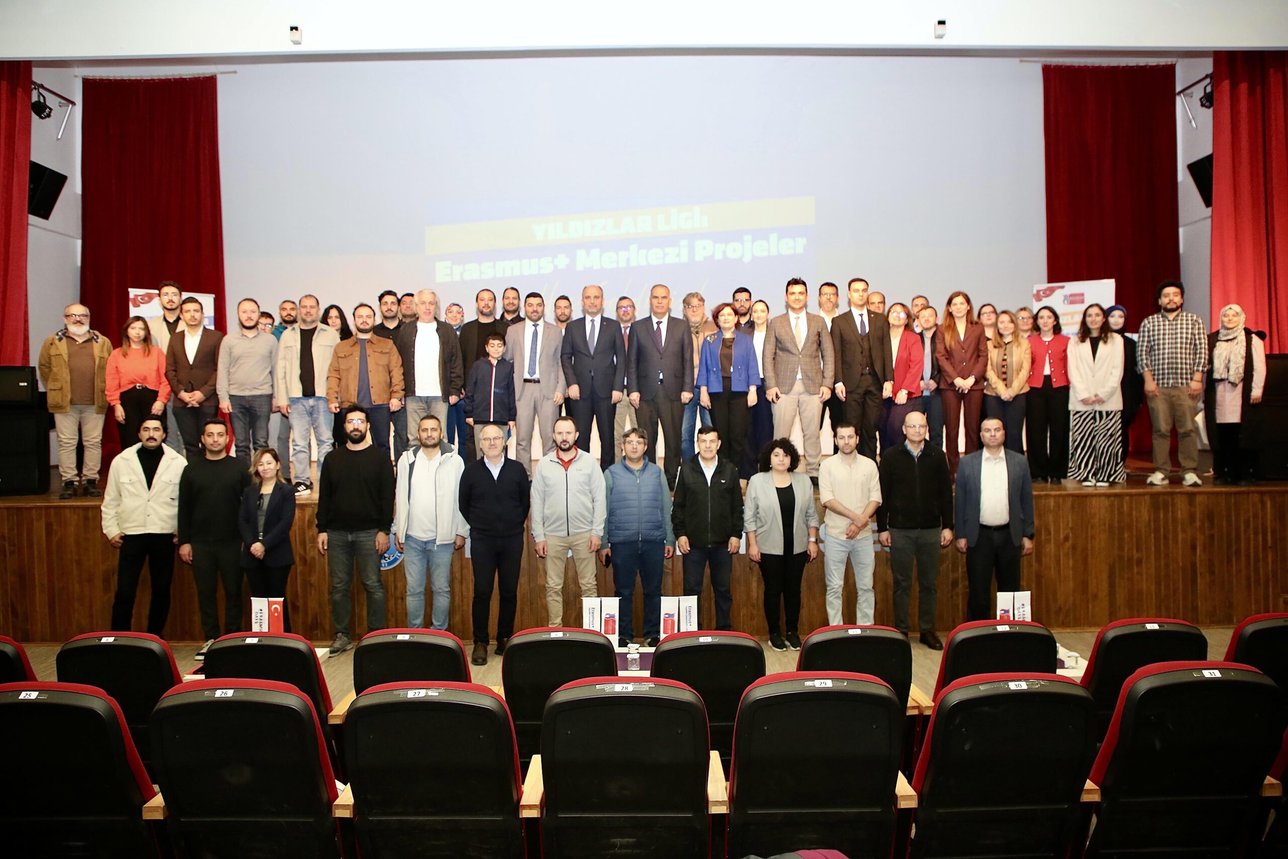 Afyon Kocatepe Üniversitesi (AKÜ) Uluslararası İlişkiler Uygulama ve Araştırma Merkezi
