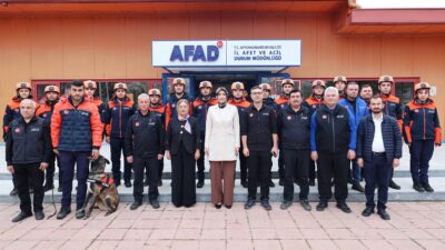 Afyonkarahisar’da, Valilik himayesinde yürütülen “farkıMda mısın?” projesi kapsamında düzenlenen “Afetlerde