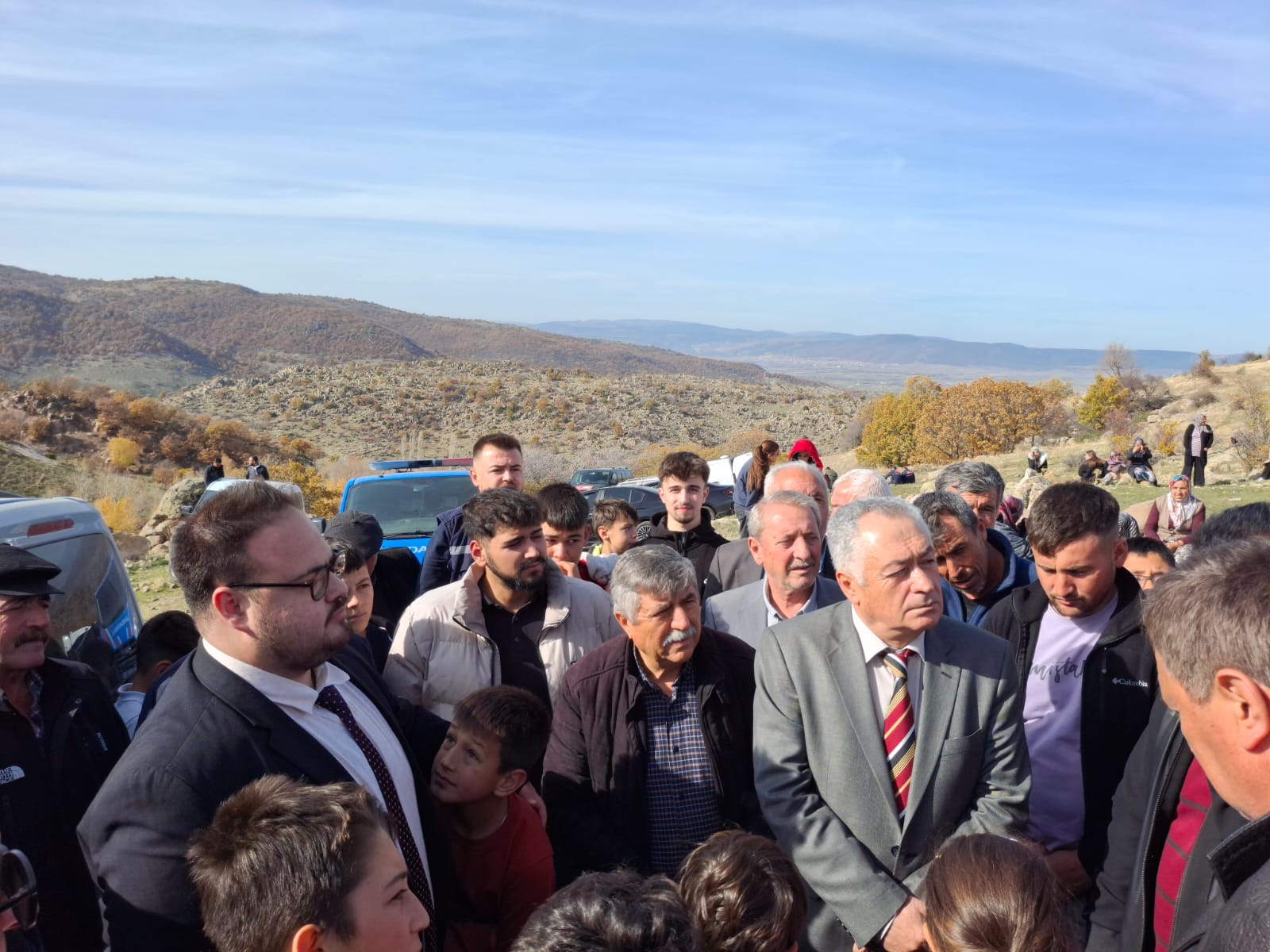 Afyonkarahisar’ın Taşoluk beldesinde maden şirketinin faaliyetlerine karşı süren çevre nöbetine