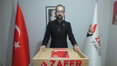 Zafer Partisi Afyonkarahisar İl Başkan Yardımcısı Sadettin Dalgıç, noterlerde araç