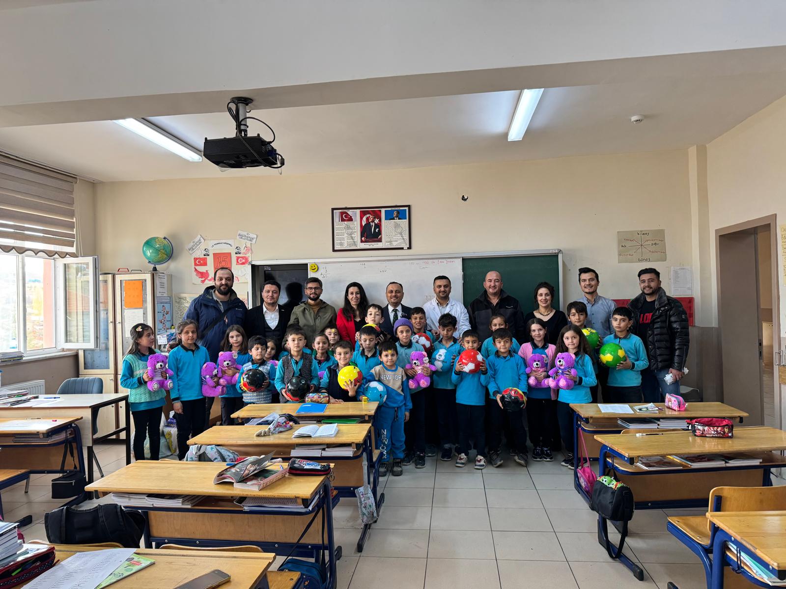 Geçtiğimiz günlerde kurulan Karahisar Yörükler Derneği ilk etkinliğini, 24 Kasım