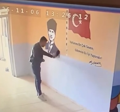 Dinar ilçesine bağlı Göçerli Köyü İlkokulu’nda güvenlik kameralarına duygulandıran görüntüler