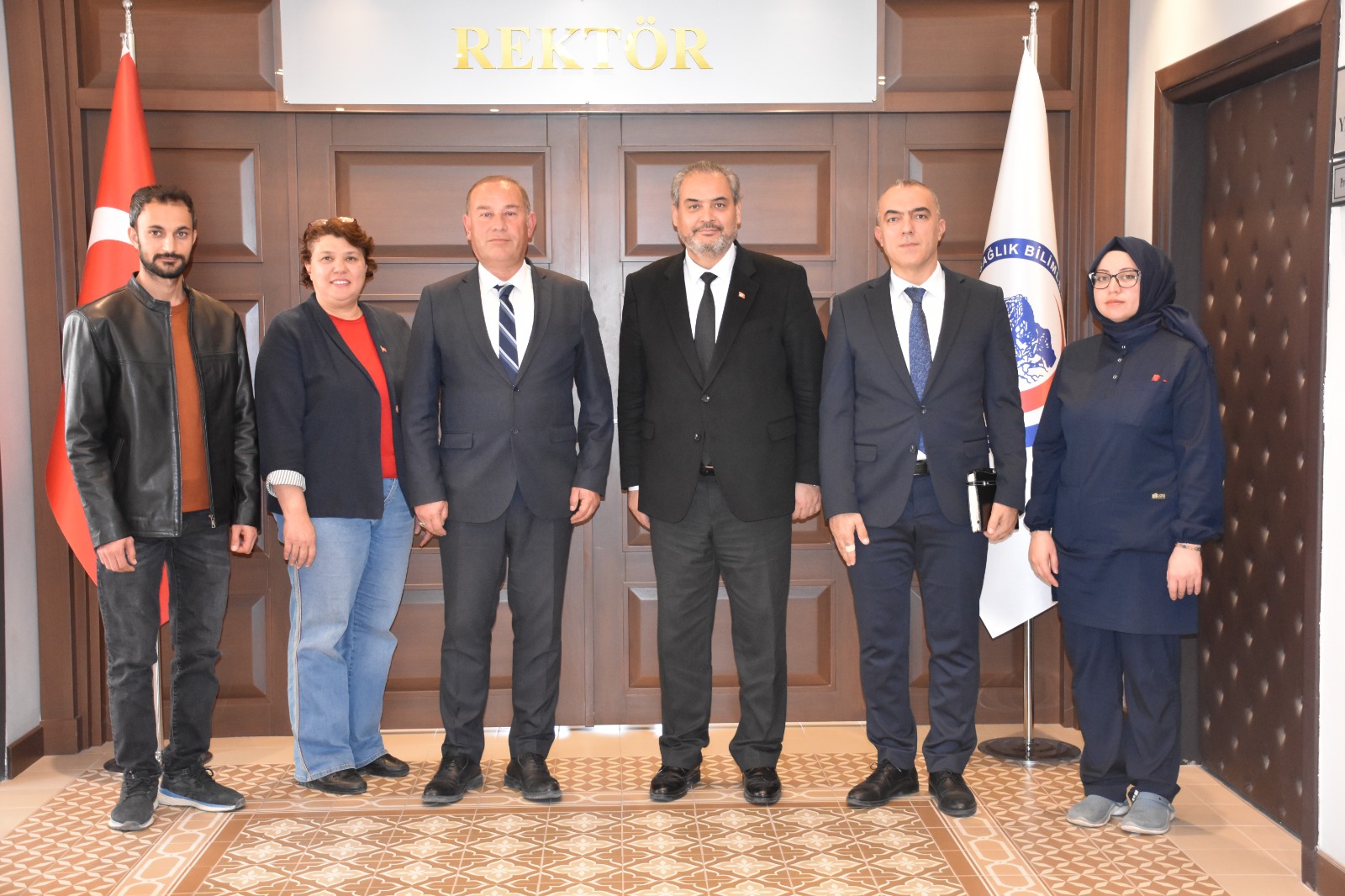 Türk Sağlık-Sen Afyonkarahisar Şube Başkanı ve Türkiye Kamu-Sen İl Temsilcisi