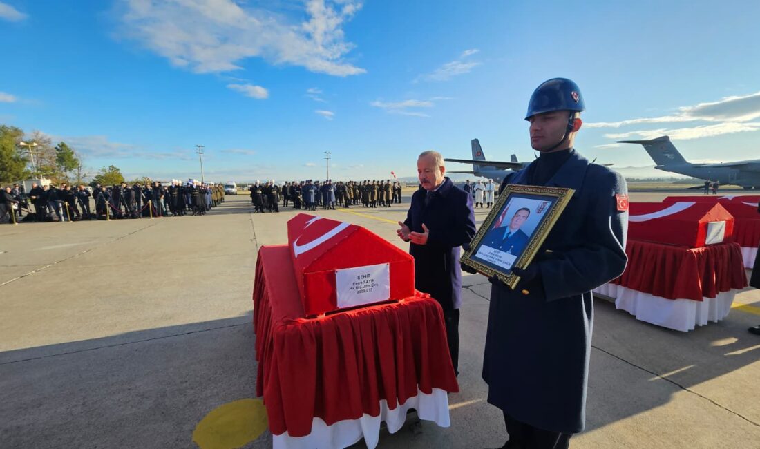 Milliyetçi Hareket Partisi Afyonkarahisar Milletvekili Mehmet Taytak, Azerbaycan-Gürcistan sınırında düşen