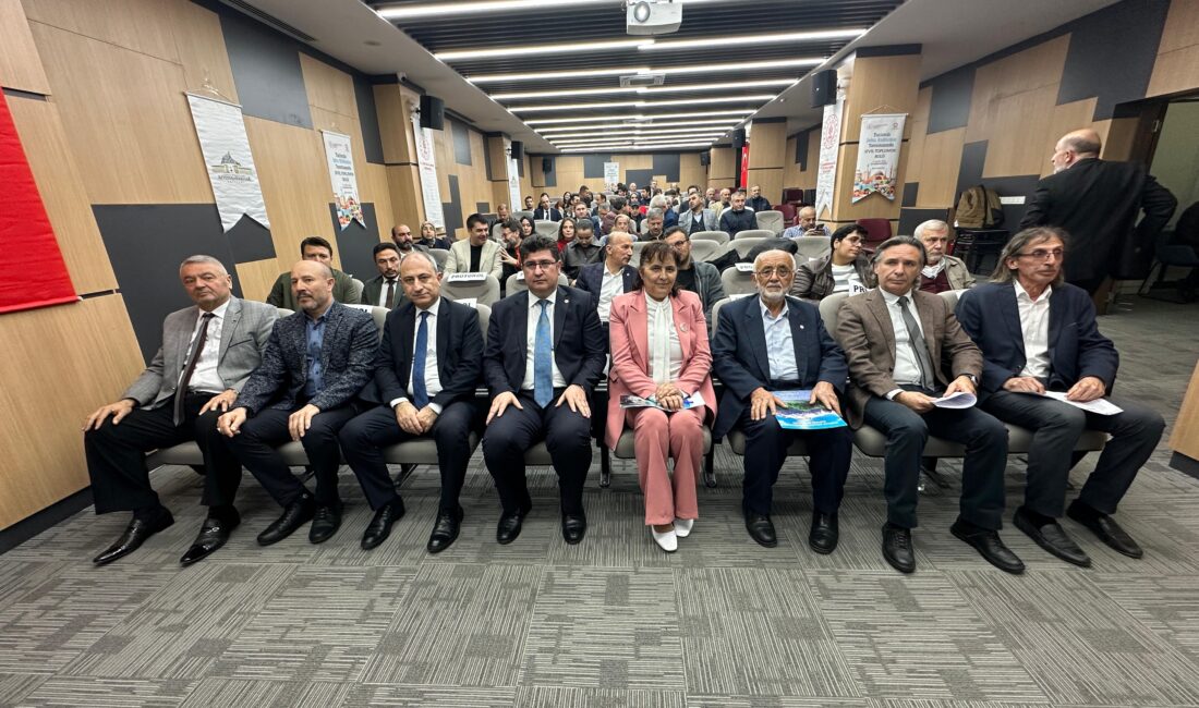 Afyonkarahisar’da “Turizmde şehir kültürüne yansımada sivil toplumun rolü” konulu bir