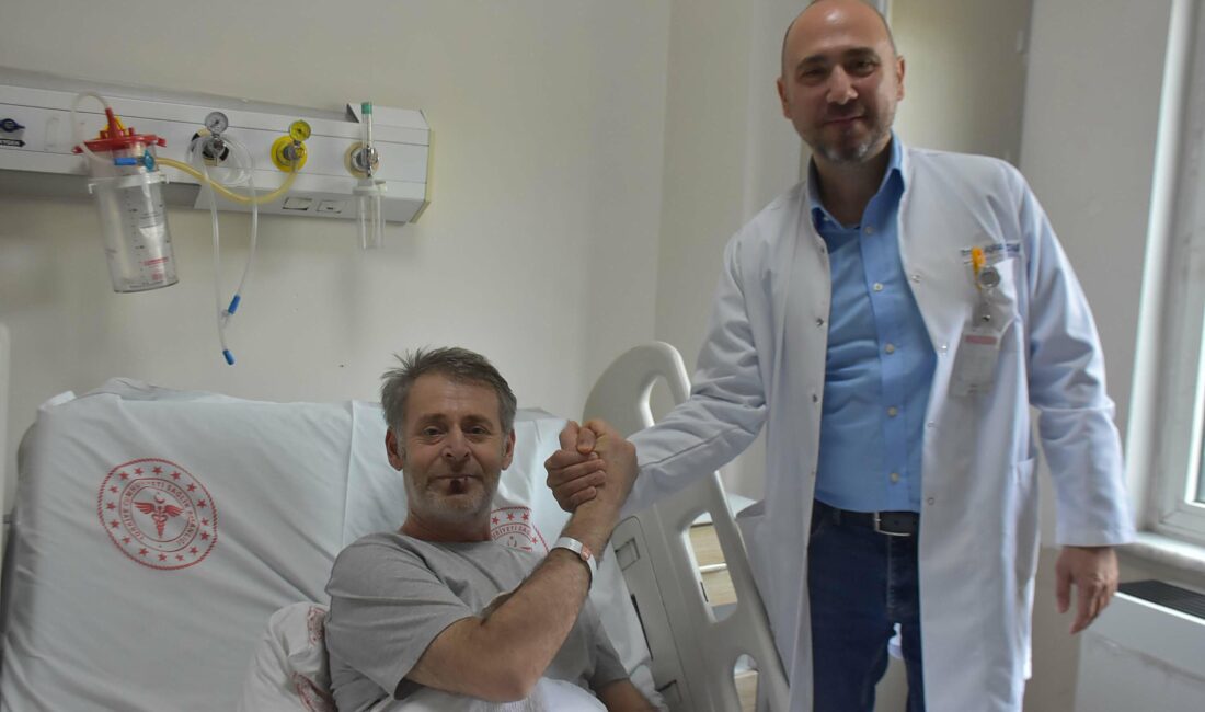 İzmir’de kalp krizi geçiren 49 yaşındaki İlker Hamurişçi, 35 dakika