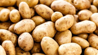 Ticaret Bakanlığı, kamuoyunda yer alan “patatesin marketlerde 25 liraya satıldığı”