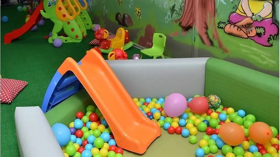 Muğla’nın Ortaca ilçesinde bir kreşte 5 yaşındaki bir çocuğa öğretmen