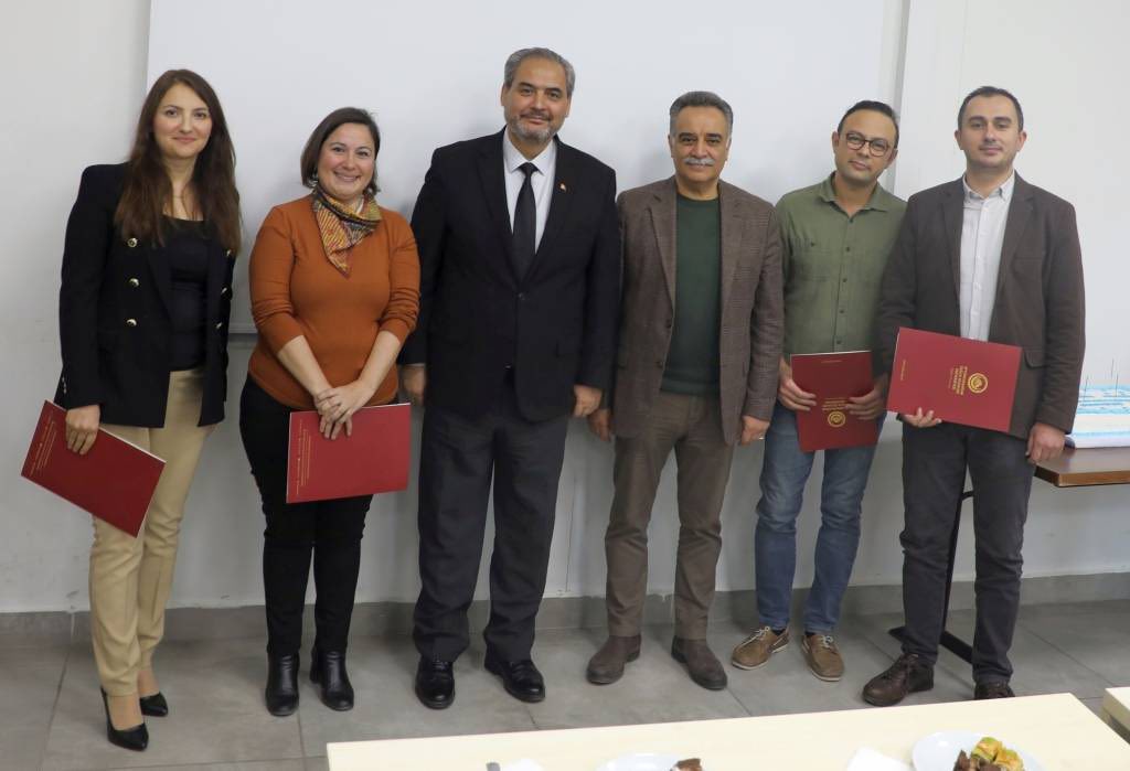 Afyonkarahisar Sağlık Bilimleri Üniversitesi (AFSÜ) Diş Hekimliği Fakültesinde (DHF), Ağız