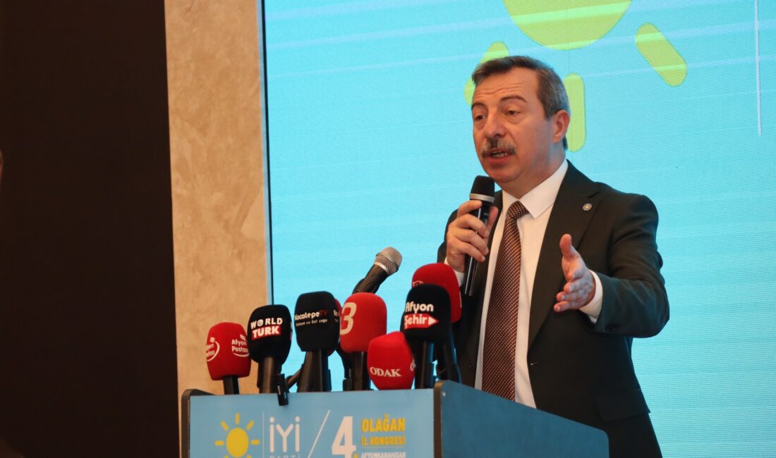 İYİ Parti’de kongre süreci sürerken, Afyonkarahisar İl Kongresi’ne katılan İYİ