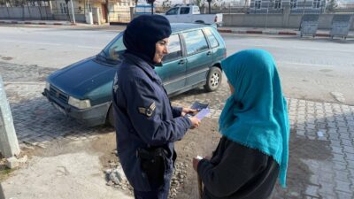 Afyonkarahisar’ın İhsaniye ilçesinde jandarma ekipleri tarafından 50’ye yakın vatandaşa kadına