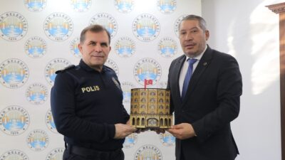 Dinar İlçe Emniyet Müdürü Bayram Öğüt, Dinar Belediye Başkanı Veysel